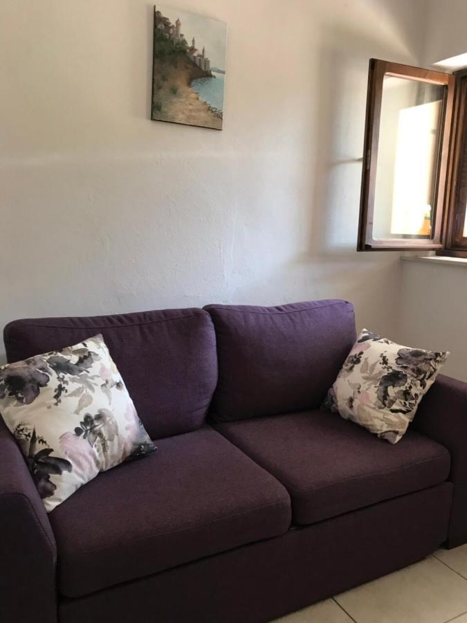 Family Friendly Holiday Home "Ana" Šibenik Exteriör bild